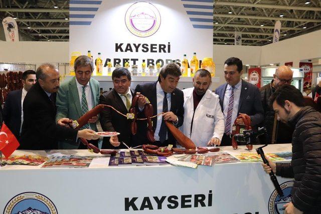 İYİ Parti Kayseri Büyükşehir Belediye Başkan Adayı Ataş, 