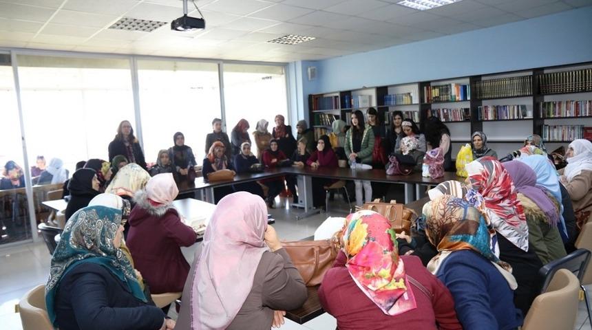 Lice&rsquo;de D&uuml;nya Kadınlar G&uuml;n&uuml; etkinliği