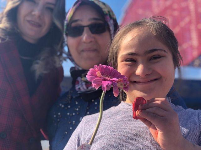 AK Parti Antalya İl Kadın Kolları’ndan 8 Mart mesajı
