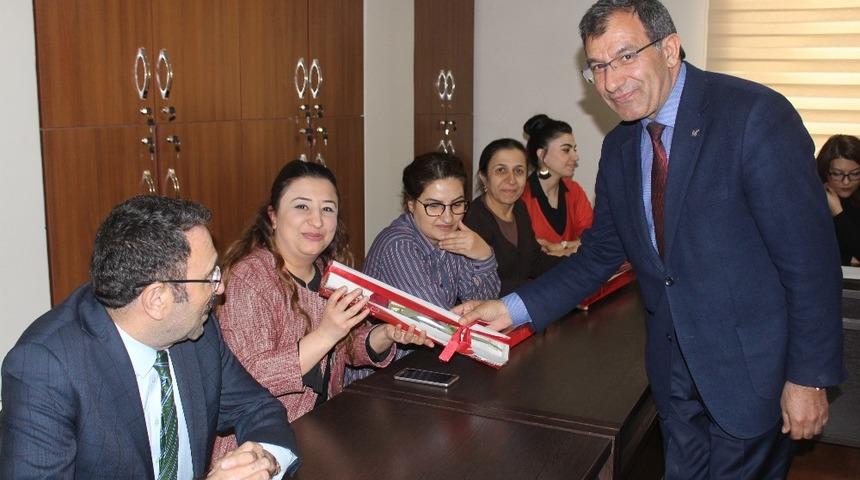 Van SMMMO&rsquo;dan &lsquo;Kadınlar G&uuml;n&uuml;&rsquo; etkinliği