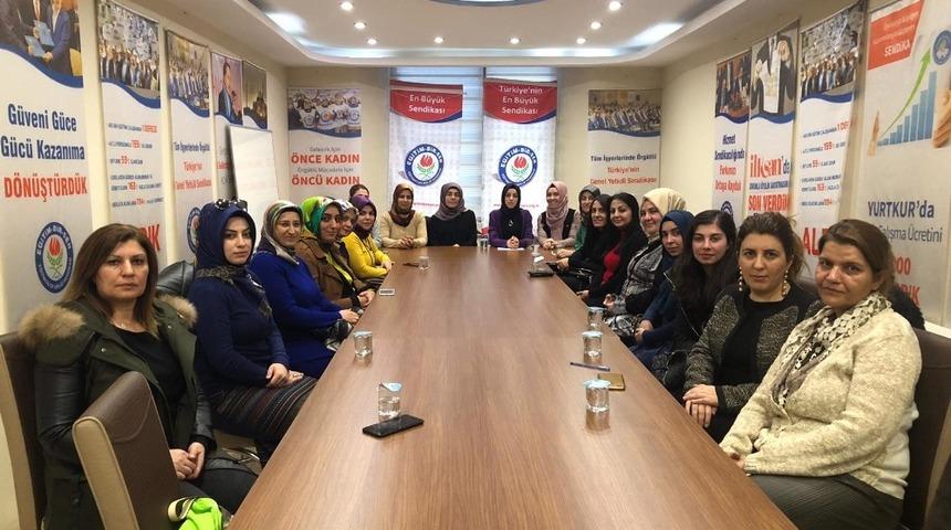 Kire&ccedil;ci, &ldquo;Bug&uuml;n esaret zincirini kırmanın, tutsak kadınları &ouml;zg&uuml;rl&uuml;ğe kavuşturmanın vaktidir&rdquo;