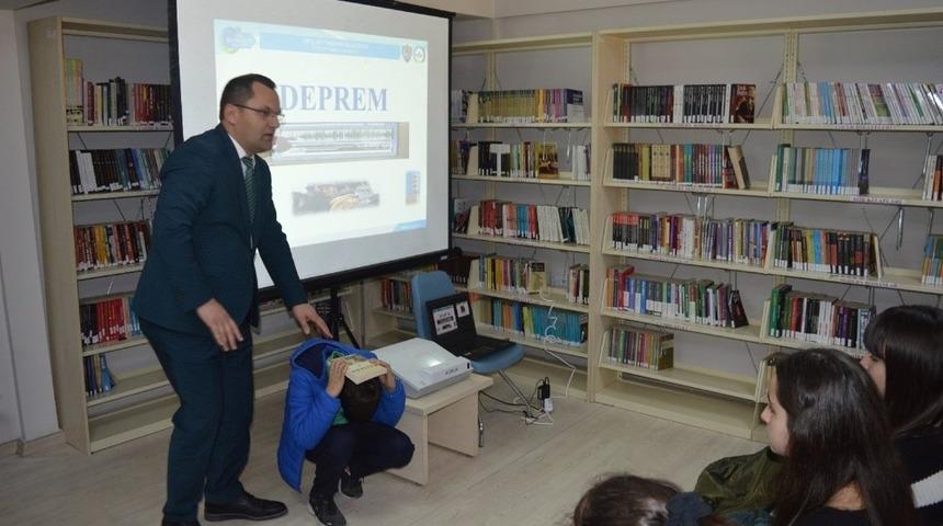 Ordu&rsquo;da &ouml;ğrencilere deprem eğitimi