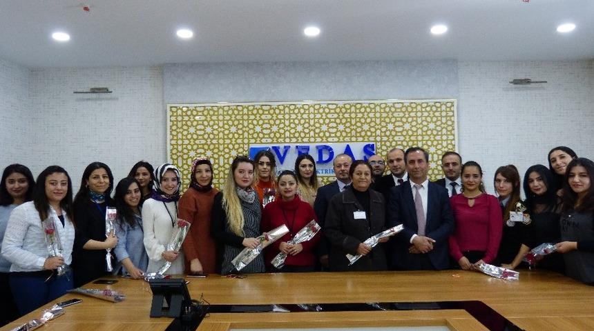 VEDAŞ&rsquo;ta 8 Mart D&uuml;nya Kadınlar G&uuml;n&uuml; etkinliği