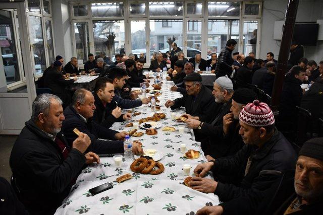 Bereket Sofrası Hamzabey Mahallesi’nde kuruldu