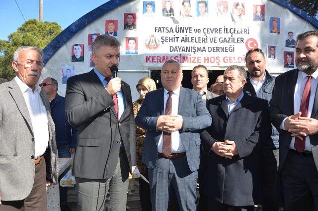 Şehit aileleri derneğinden kermes