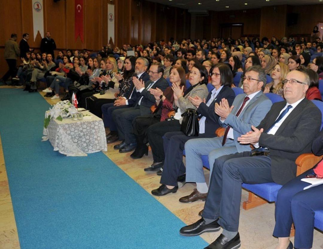 OM&Uuml;&rsquo;de Kadınlar G&uuml;n&uuml; kutlandı