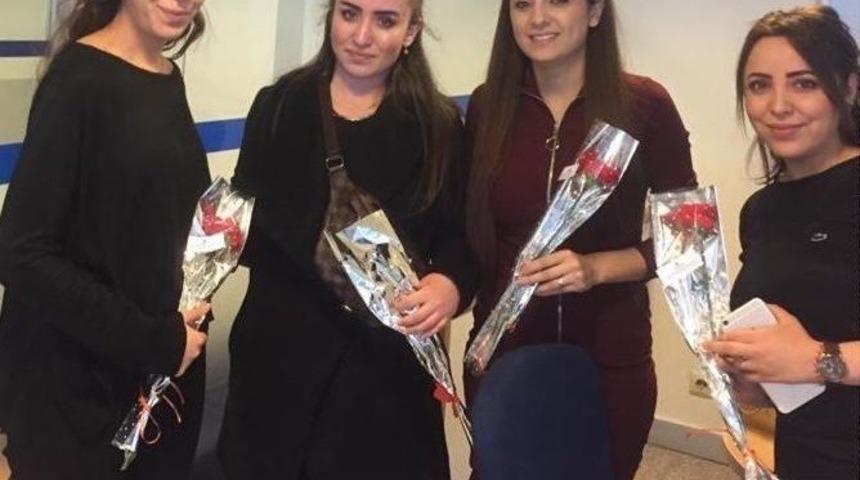 Urartu G&ouml;z, banka &ccedil;alışanlarını unutmadı