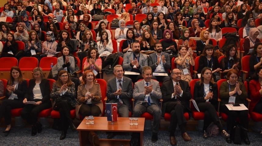 1. Ulusal Dil ve Konuşma Terapisi Öğrenci Kongresi başladı