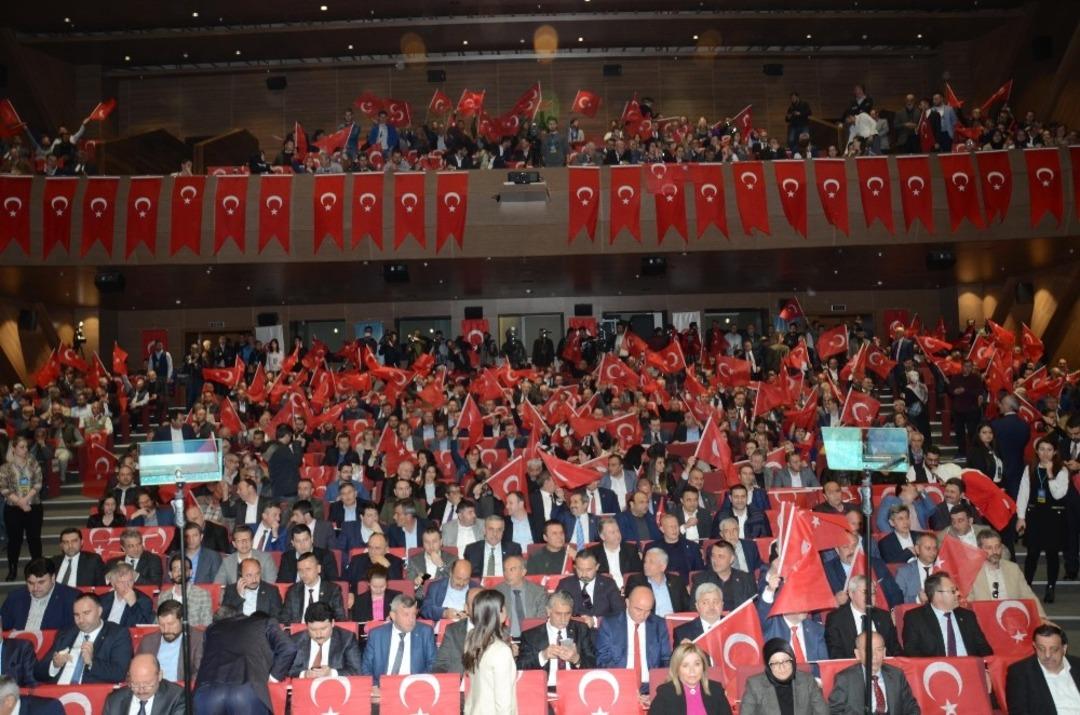 Cumhur İttifakı Balıkesir B&uuml;y&uuml;kşehir Belediye Başkan Adayı Y&uuml;cel Yılmaz projelerini a&ccedil;ıkladı