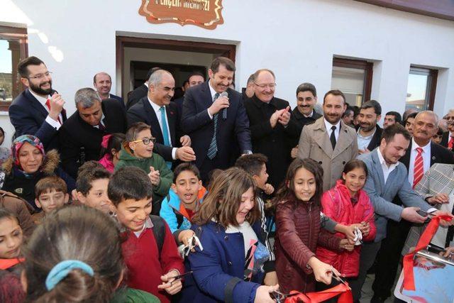 Sivas’ta kadınlara özel Kültür merkezi açıldı