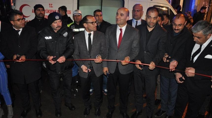 Adana B&uuml;y&uuml;kşehir Belediyesinden &Ccedil;ukurca belediyesine ambulans hibe edildi