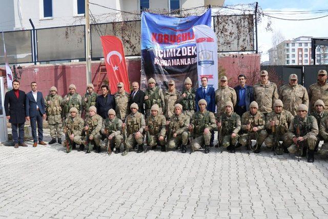 Jandarma Genel Komutanı Orgeneral Çetin’den Güvenlik Korucuları Şehit ve Gazi Aileleri Federasyon’na ziyaret