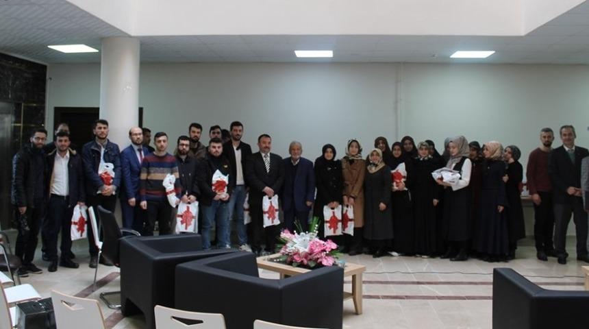 Mevlid-i Nebi Gen&ccedil;lik Bilgi Yarışması &ouml;d&uuml;l t&ouml;reni yapıldı