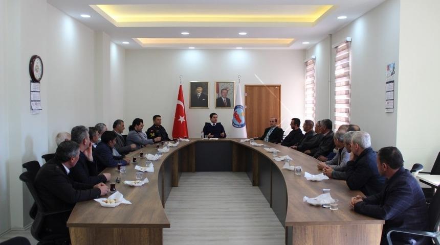 Hisarcık&rsquo;ta K&ouml;y Muhtar adaylarıyla Se&ccedil;im G&uuml;venliği toplantısı