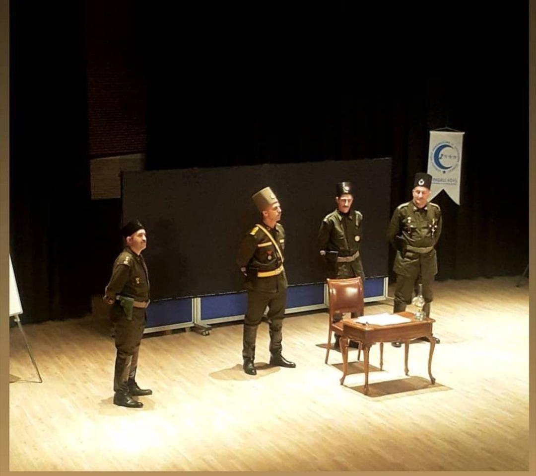 Aziziye m&uuml;cadelesi sahneye taşındı