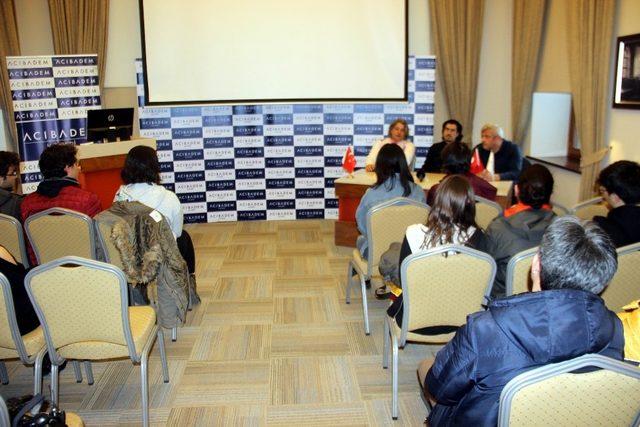 Acıbadem Kayseri Hastanesi’nden sınava girecek öğrencilere seminer verildi