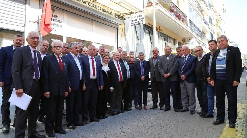 Başkan &Ouml;zakcan, Efeler Ziraat Odası&rsquo;nı ziyaret etti