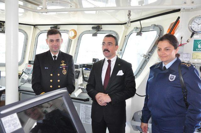 Kaymakam Arslan’dan TCG Kaş’a ziyaret