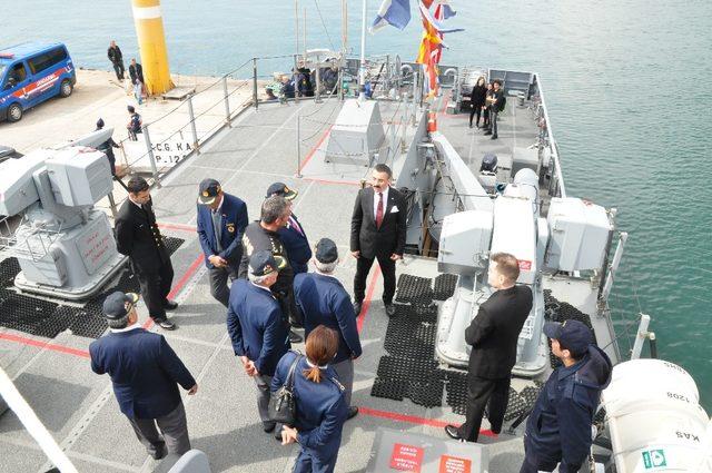 Kaymakam Arslan’dan TCG Kaş’a ziyaret