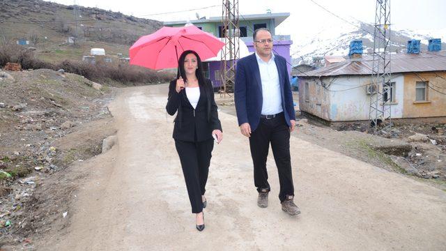 Şırnak'ta kadın muhtar adayı, 3 erkekle yarışıyor