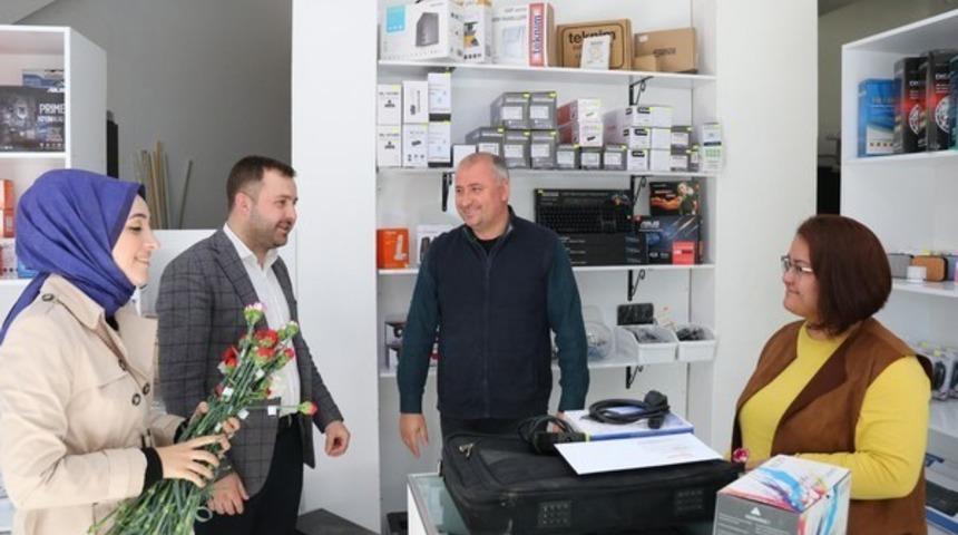 Ezine&rsquo;de 8 Mart  D&uuml;nya Kadınlar G&uuml;n&uuml; kutlandı