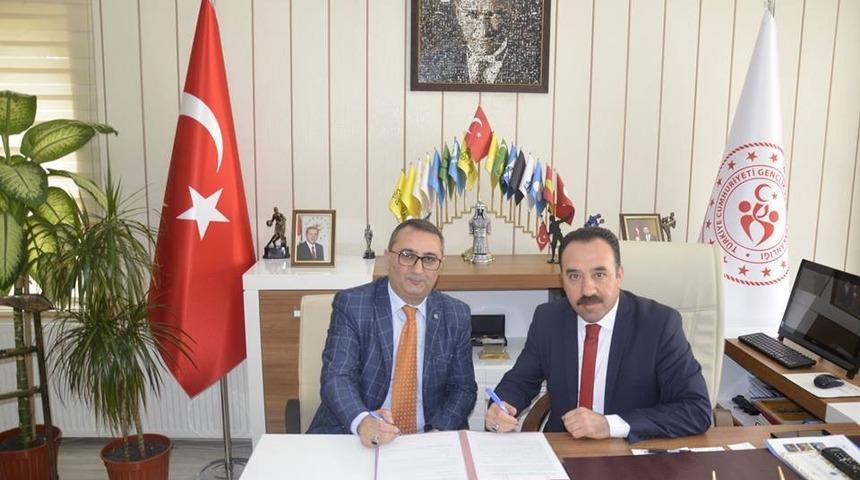 İki kurum arasında protokol imzalandı