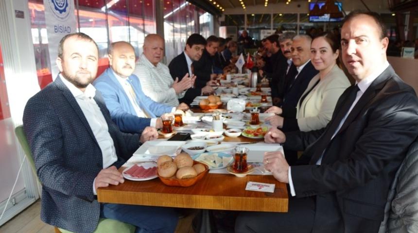 Biga&rsquo;da işadamları, belediye başkan adaylarıyla buluştu