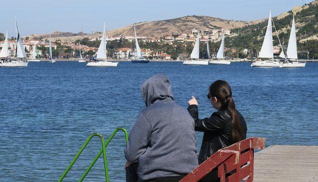 35 kadın yelkenci dümene geçti