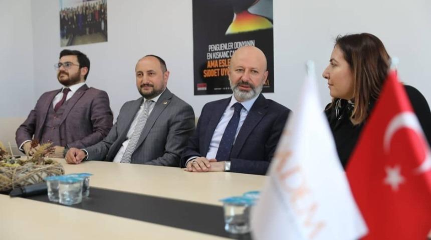 Başkan &Ccedil;olakbayrakdar, &ldquo;Kadınlarımız, Bir &Ouml;m&uuml;r Boyu Kıymetli Ve Değerlidir&rdquo;