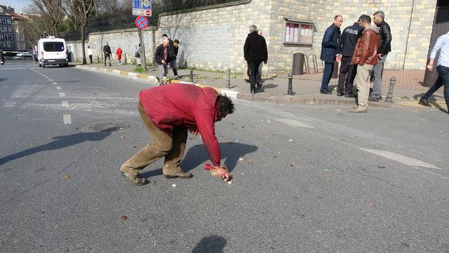 Şüpheli paketten çıkan lokumları yedi