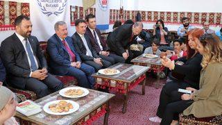 Tükiye'yi zillete götürmek isteyenlere asla müsaade etmeyelim