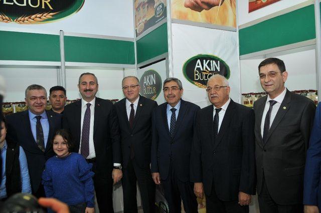 Bakan Abdülhamit Gül GAPTARIM ve GAPFOOD fuarlarını ziyaret etti