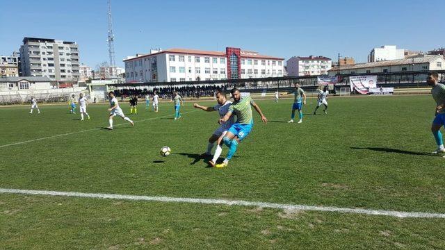 Siirt İl Özel İdarespor, Ağrı 1970 Spor ile berabere kaldı