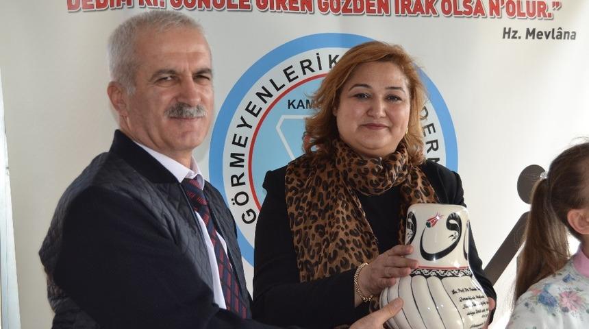 Konya Valisinin eşi yılın kadını se&ccedil;ildi