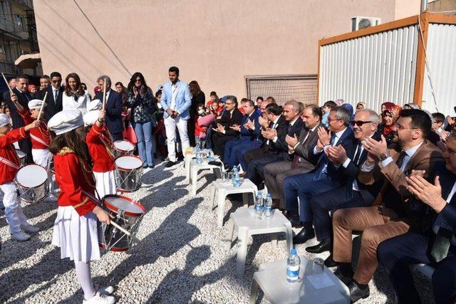 Barbaros Mahallesi Kemal Pınar İlkokulunun temeli atıldı