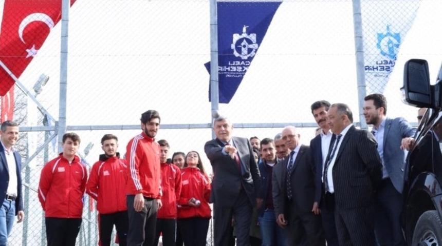 Kandıra k&ouml;yleri sahalara kavuştu