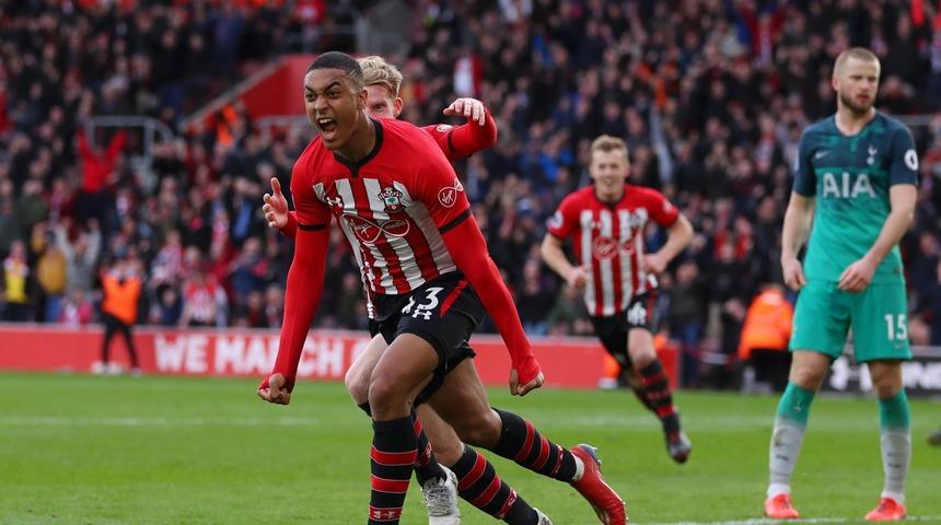 Southampton 2 - 1 Tottenham