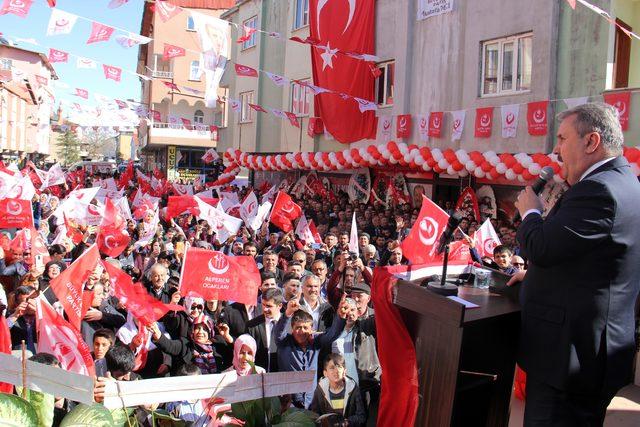 Destici: Siyasi bölücüler düşmanımız, Kürtler kardeşimizdir