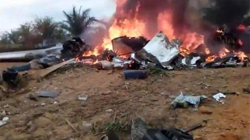 Kolombiya'da u&ccedil;ak d&uuml;şt&uuml;: &Ccedil;ok sayıda &ouml;l&uuml; var