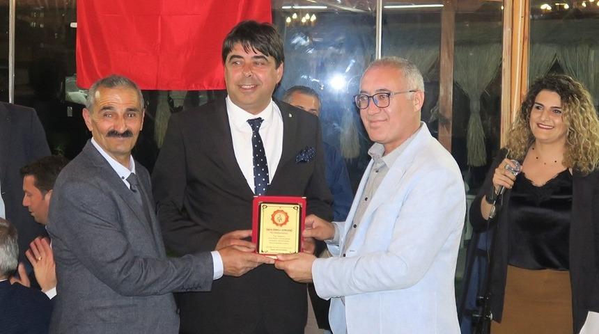 Alevi K&uuml;lt&uuml;r Derneğinden Başkan Demirağ&rsquo;a teşekk&uuml;r