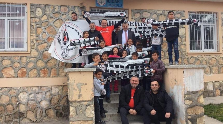 Beşiktaşlılar Derneği’nden Adıyamanlı çocuklara anlamlı hediye