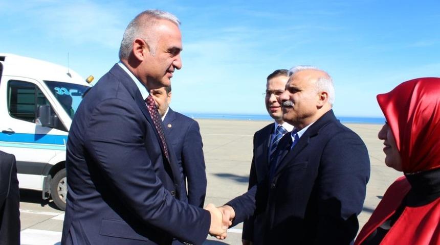 Zorluoğlu&rsquo;nun turizm projelerine bakanlık desteği