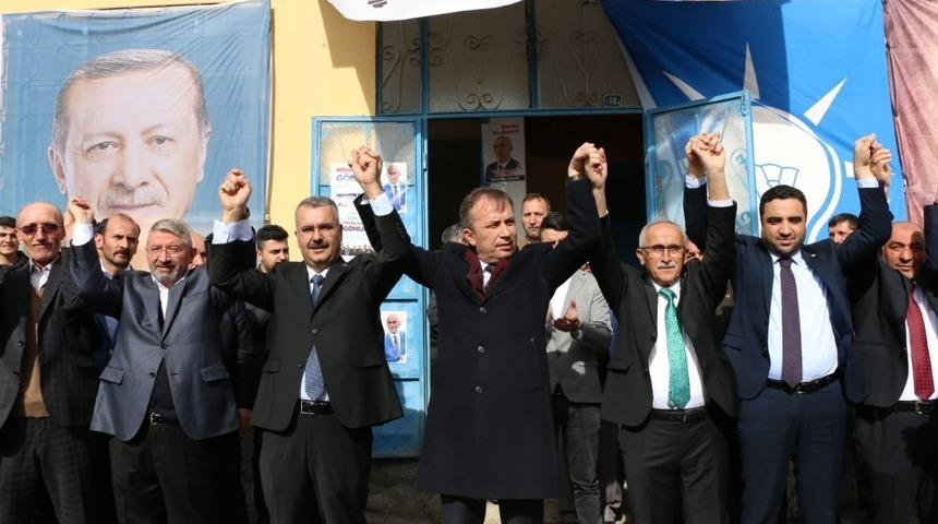 AK Parti&rsquo;den D&uuml;venci se&ccedil;im b&uuml;rosu a&ccedil;ıldı