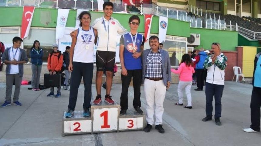 Malatyalı Metehan Demiryol Barselona&rsquo;da yarışacak