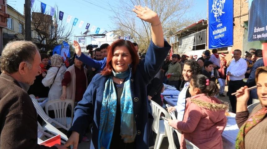 Başkan &Ccedil;er&ccedil;ioğlu, &ccedil;ift&ccedil;i bereketi keşkek hayrına katıldı