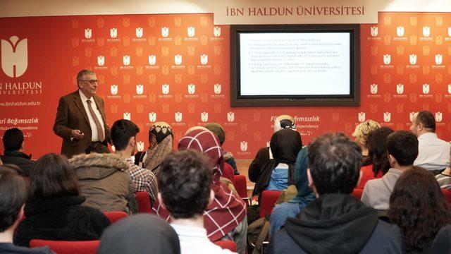 Dr. Hakkı Öcal: Sosyal medyada yalan içerik yüzde 60’lara dayandı