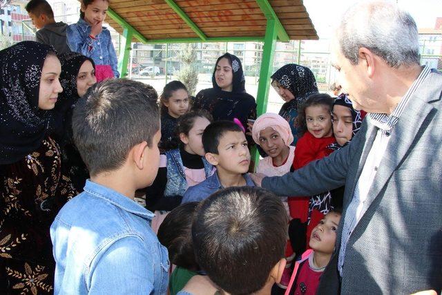 İmam Bakır’daki parklar daha güvenli hale geldi