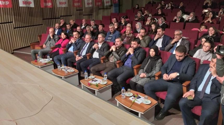 MHP&rsquo;li kadınlardan Kadınlar G&uuml;n&uuml;ne &ouml;zel etkinlik