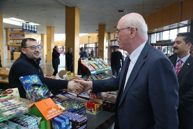 Kazım Kurt otogar esnafı ile buluştu