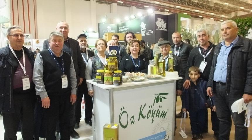 Burhaniyeli &ccedil;ift&ccedil;iler fuarları sevdi